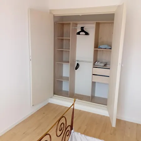 Stellamare Apartment